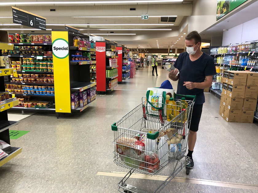 Välttämättömillä Ostoksilla Woolwrthissa